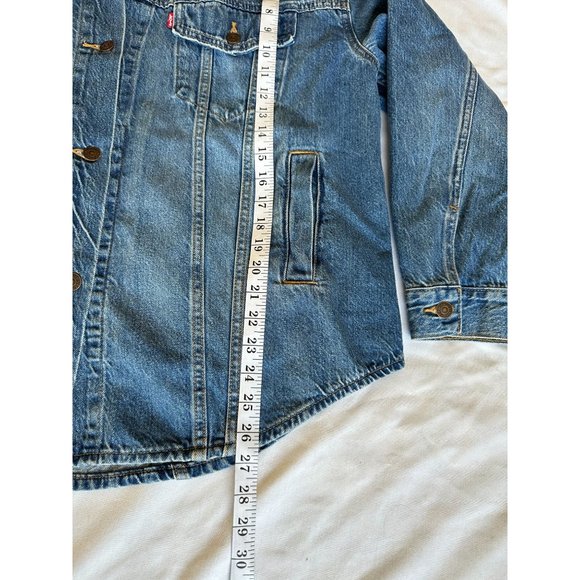 Levi Trucker Jacket Women's Size Large 4 Pocket Front Curved Hem Blue Denim NEW - Picture 10 of 11